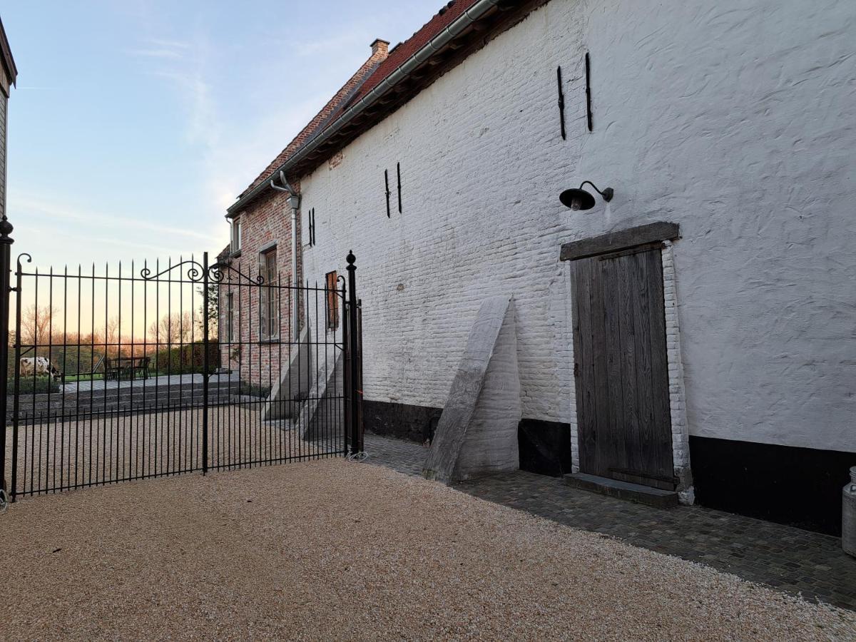 Huize Potaerde, stijlvol landhuis nabij Brussel voor 8 personen Villa Merchtem Buitenkant foto